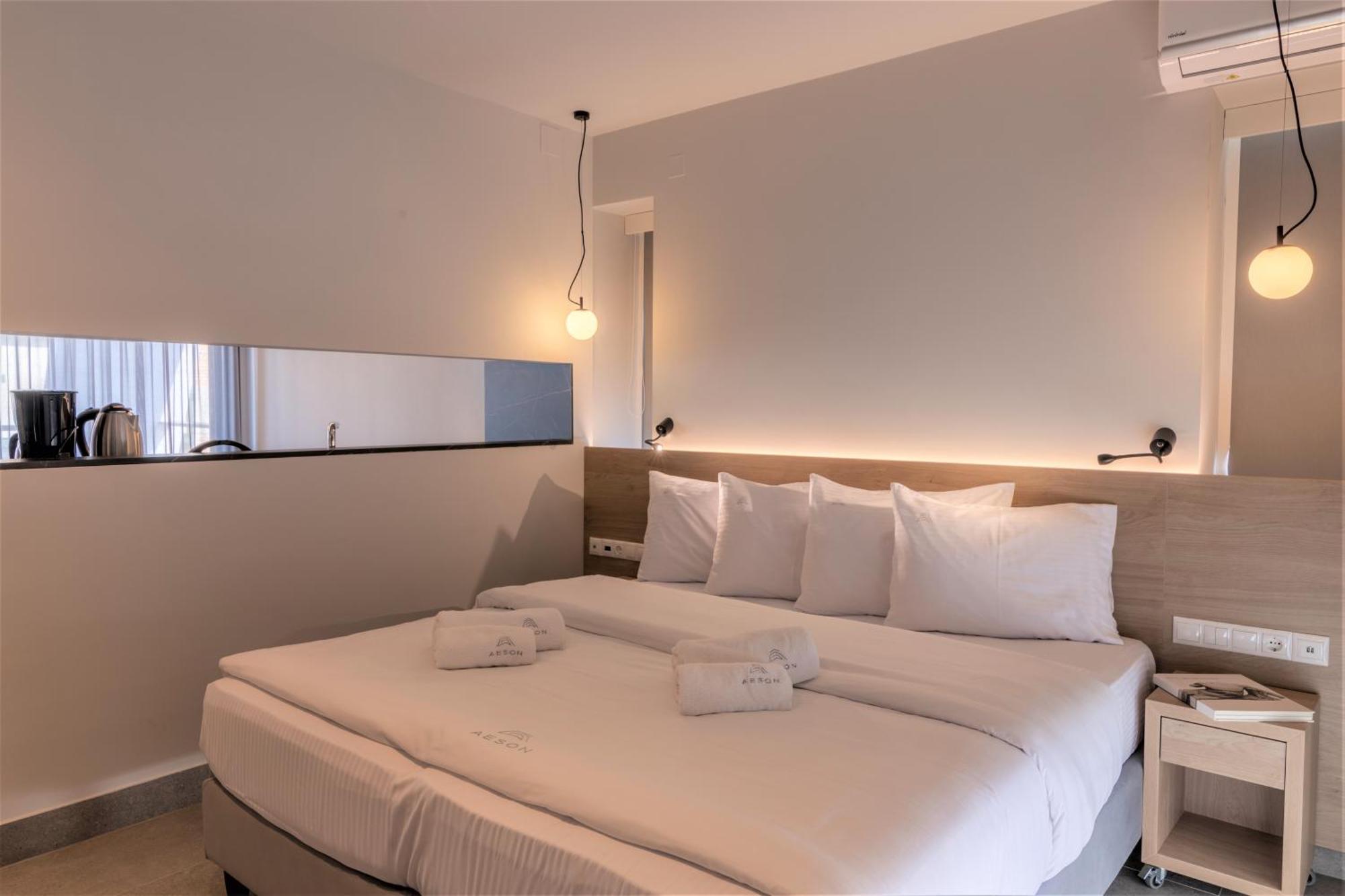 Aeson Premium Living Aparthotel Volos Eksteriør bilde